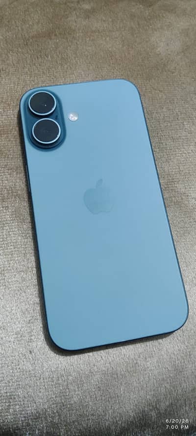 Apple iPhone 16