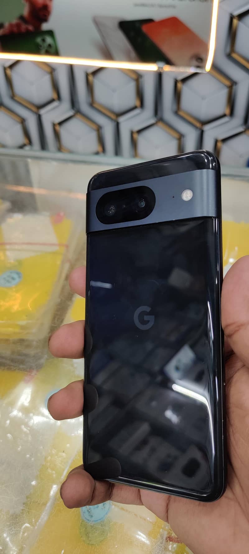 Google Pixel 8 2