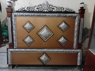 new unused double bed good condition 10/10 urgent sale