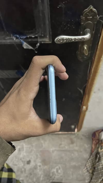 Realme C21