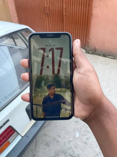 Apple iPhone 11 urgent sale