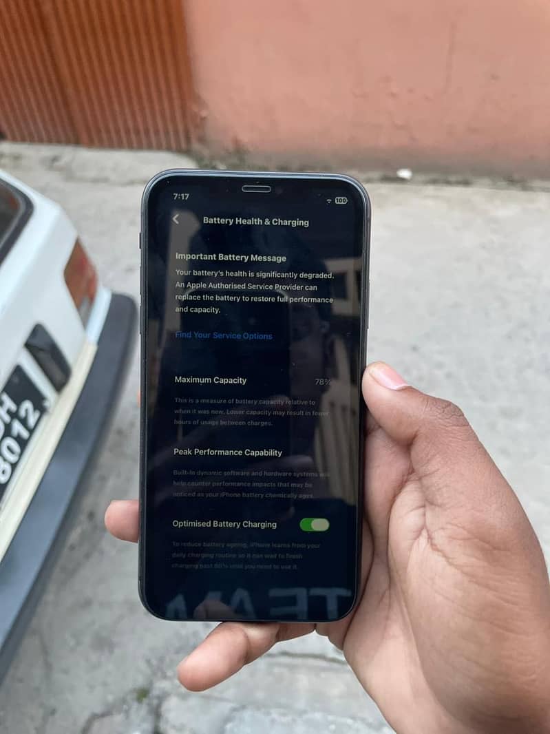 Apple iPhone 11 urgent sale 19