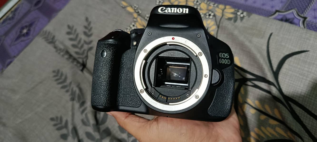 CANON 600D 10