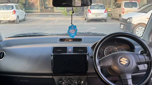 Suzuki Swift DLX 2013 Automatic Mechanically fit regular driven