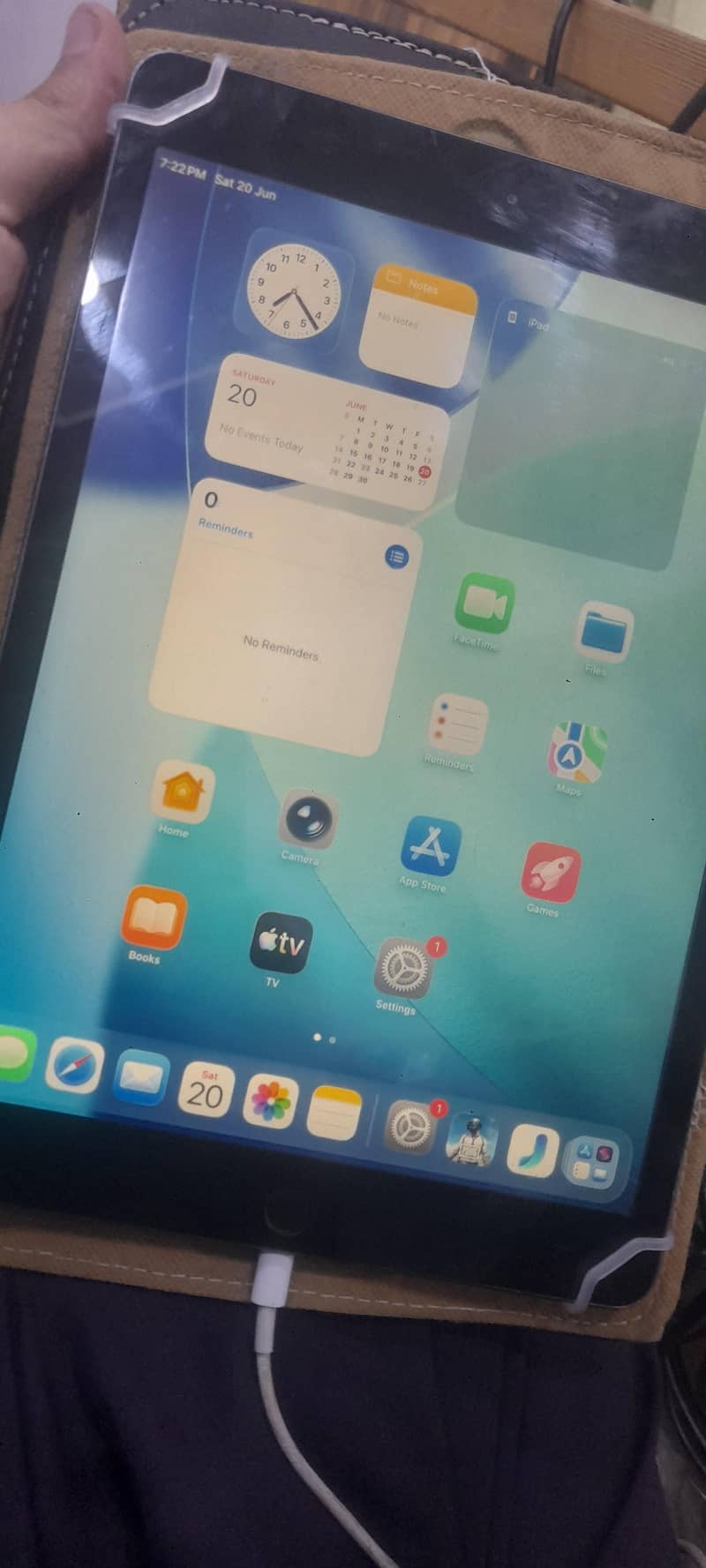 Ipad  8 generation 1