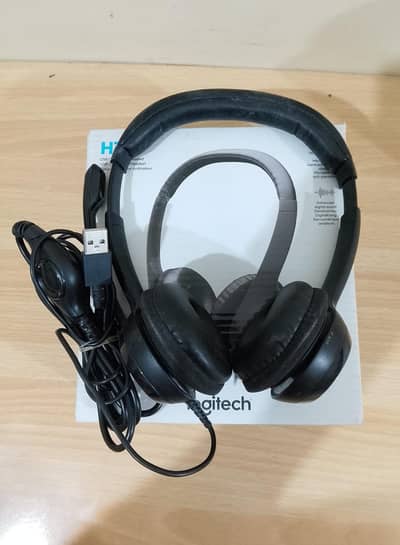 Selling brand new Logitech headphones & cables
