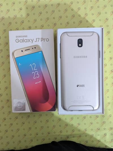 Samsung Mobile J7 Pro dual sim pta approved 64 gb