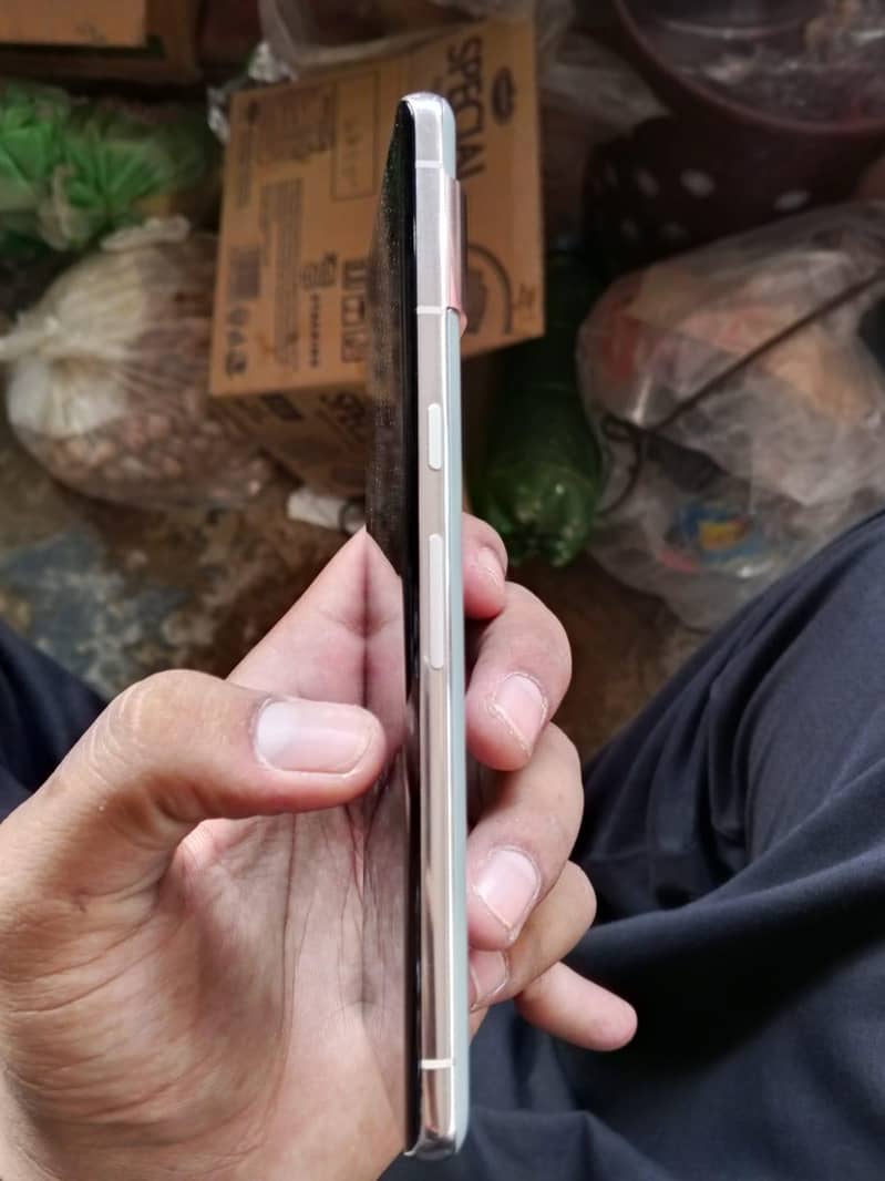 Google Pixel 7 Pro 2