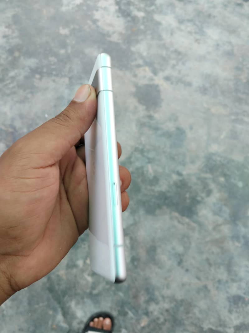 Google Pixel 7a 3