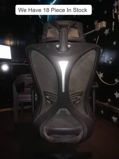office chair/chairs/computer chair/gaming chair/ 18 Pieces  Available