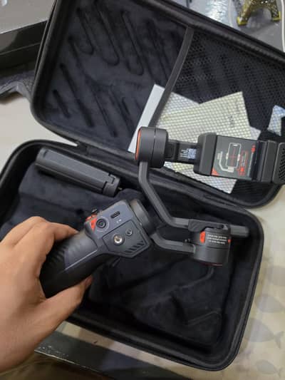 Hohem m6 Phone Gimbal