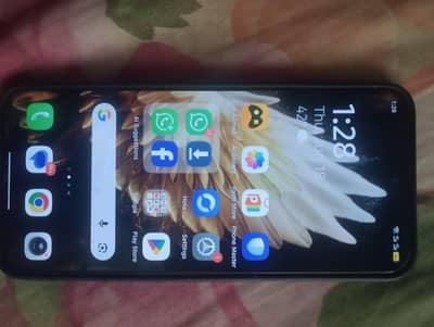 Tecno Spark 40 pro 8+ 8GB 256 gb ( exchange possible)