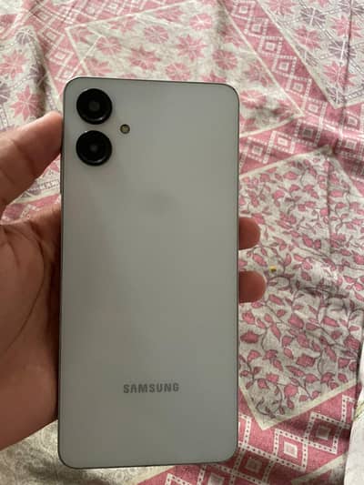 Samsung Mobile A06