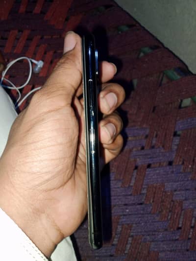 Apple iPhone XS