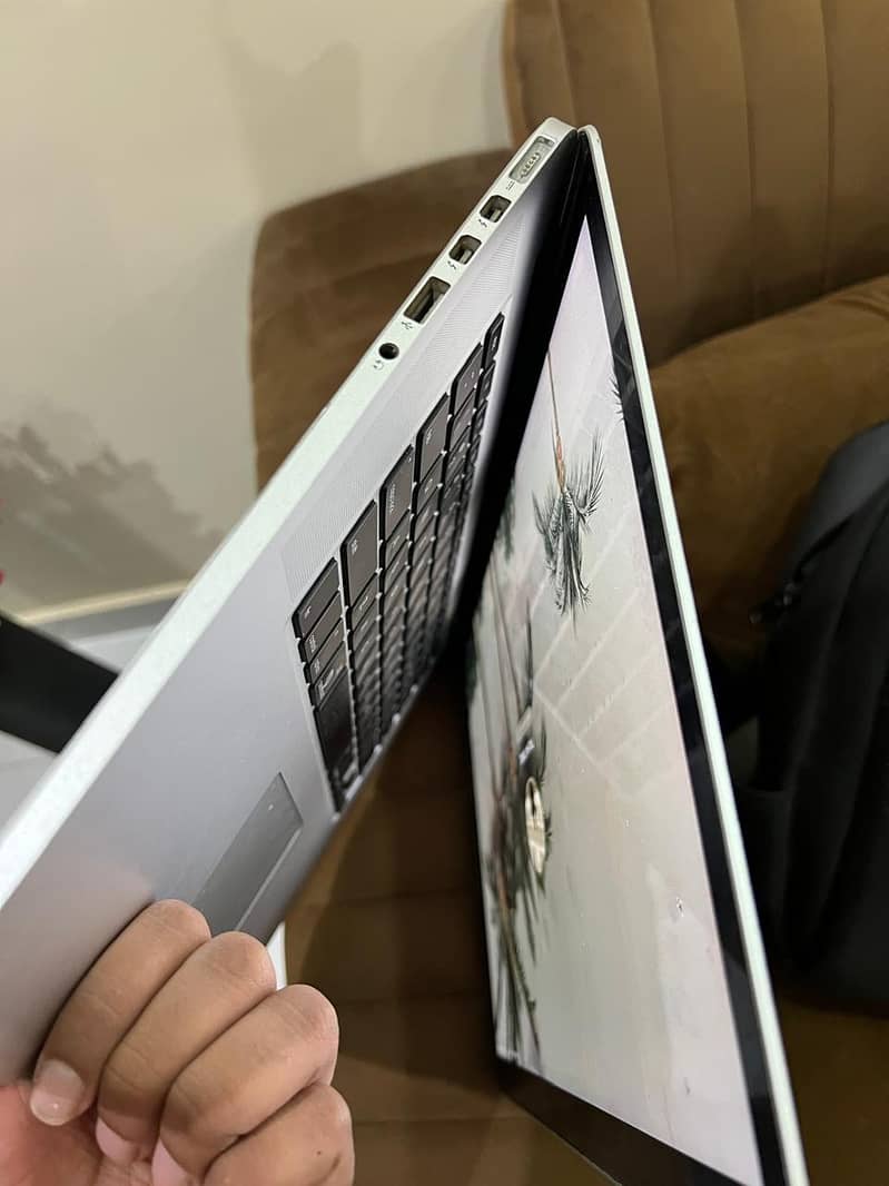 Macbook Pro A1398 3