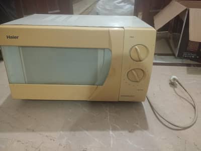 Haier Microwave Oven