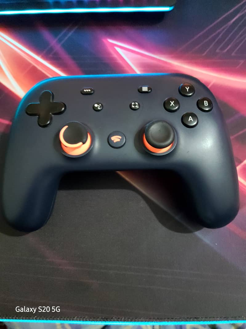 Google Stadia Controller wireless Bluetooth type - C charging 0