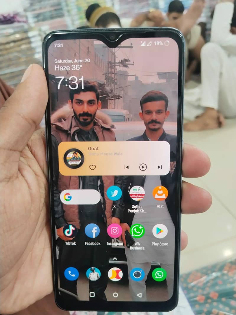 One Plus 7T 1