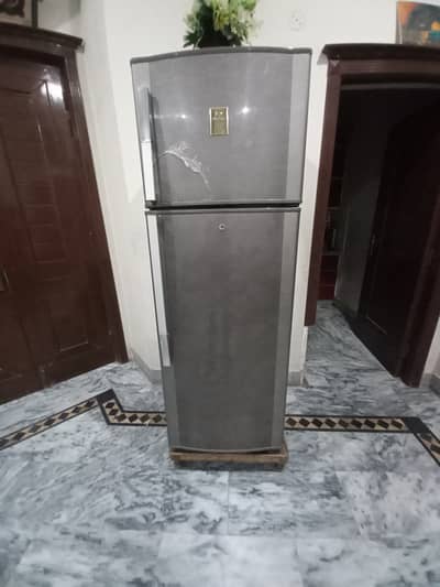 Dawlance refrigerator medium sized