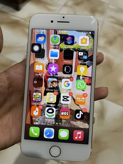 Apple iPhone 7