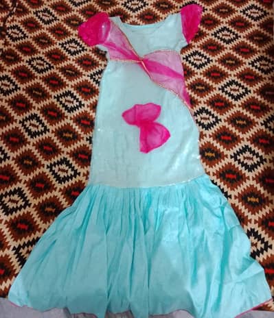 Stitched mermaid style maxi with hair boo