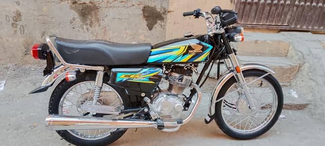 Honda 125 black apl 4