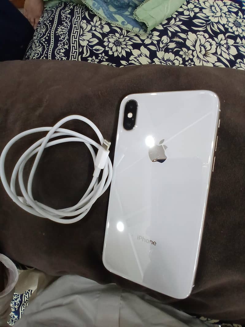 Apple iPhone X 1