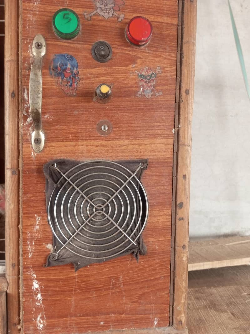 Incubator 7