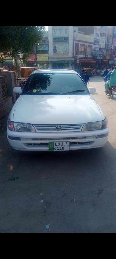 Toyota Corolla 2000