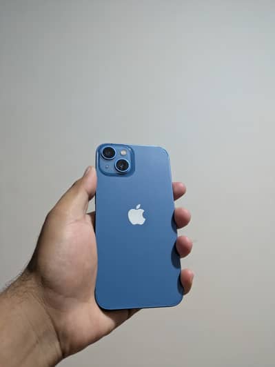 Apple iPhone 13