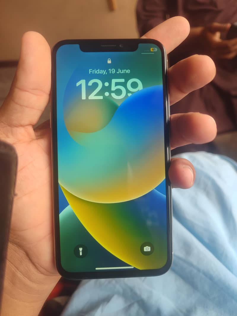 Apple iPhone X 0