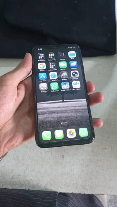 Apple iPhone 11 Pro Max sim time avb