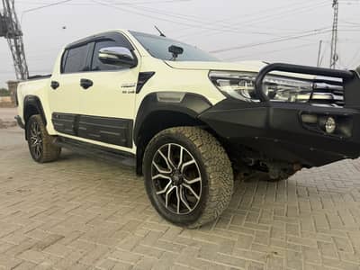 Toyota Hilux Revo 2017 december upgraded to G R and hummer 2nd owner