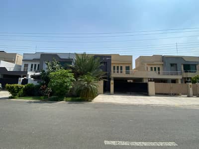 Ideal Location 10 Marla 3-Bedroom House For Sale In Askari 11, Sector A