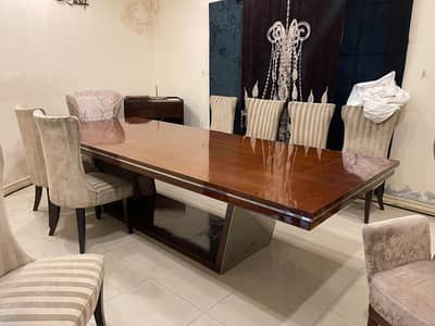 beautigul gloss finish fine dining table with 10 seater