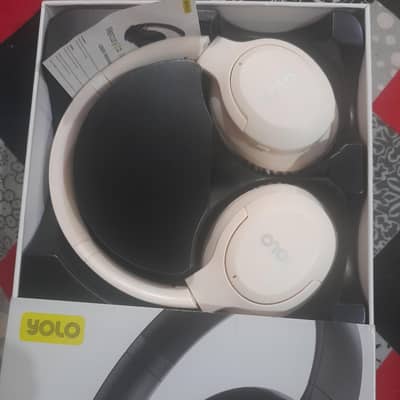 YOLO WIRELESS HEADPHONES