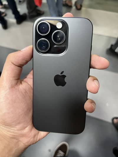 Apple iPhone 16 Pro