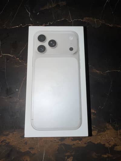 Iphone 17 pro max 256 silver