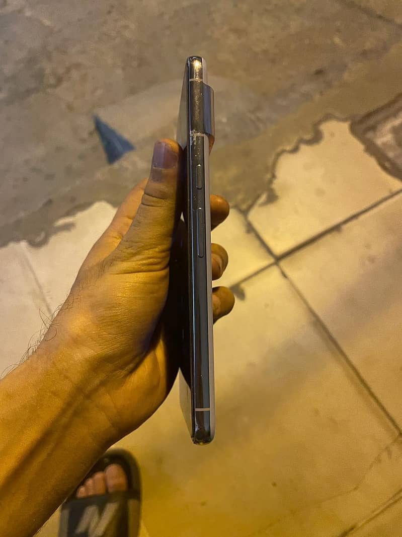 Google Pixel 8 Pro 1