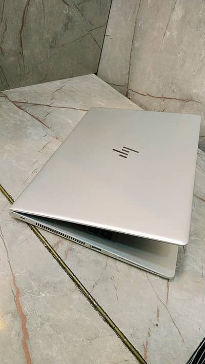 hp elitebook 840G5 [Touch screen]