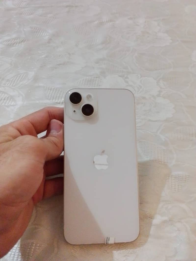 iPhone 14 Plus 3