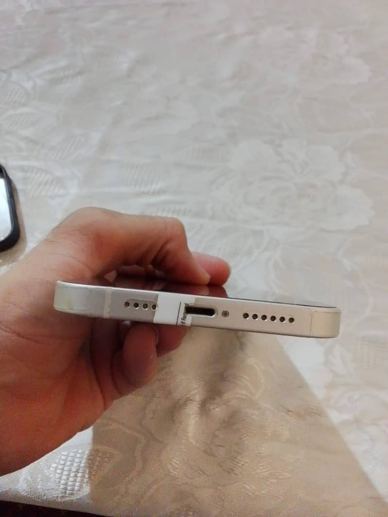 iPhone 14 Plus 5