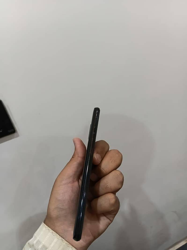 One Plus 6T 2