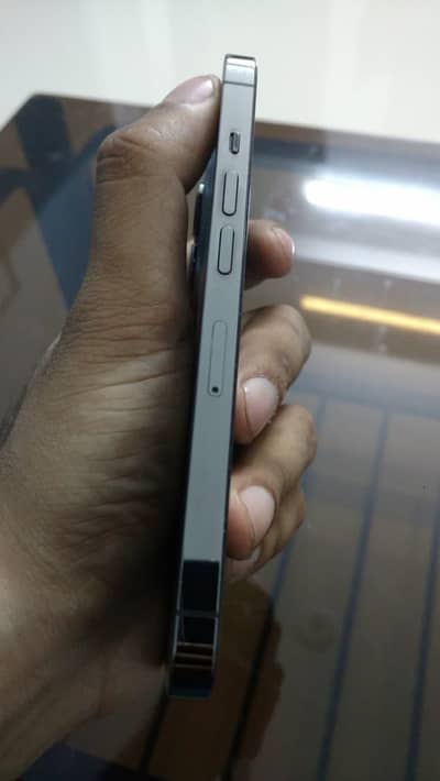 Apple iPhone 13 Pro