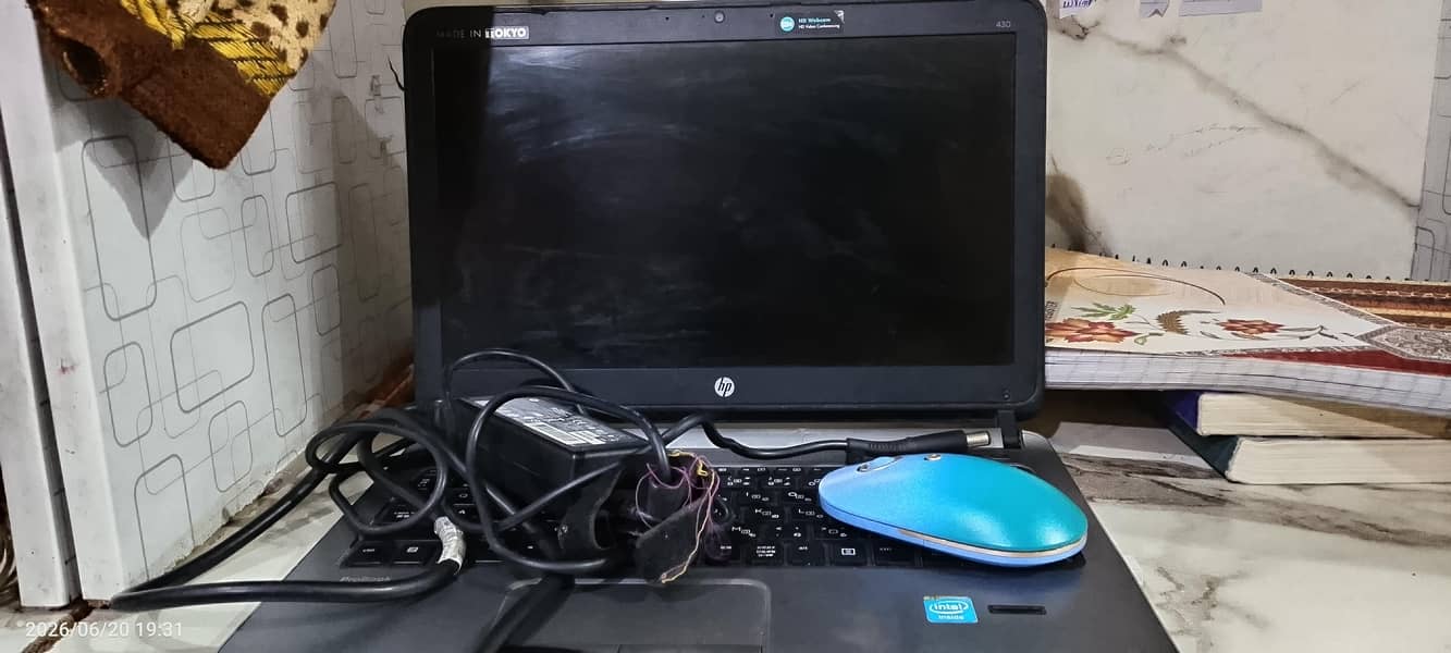 laptop 0