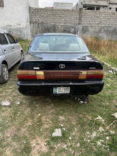 Corolla 2D Limited  - 1999 Model