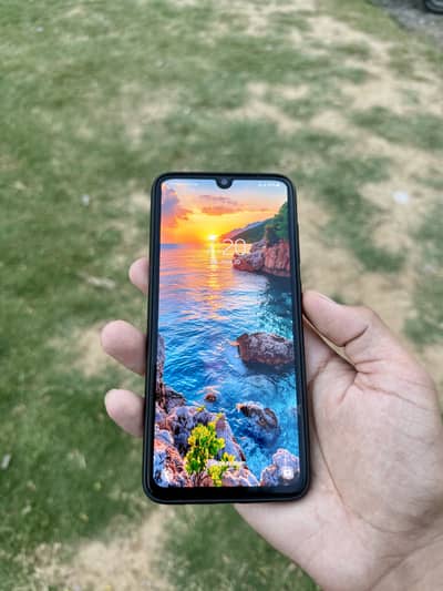 Samsung Mobile A70