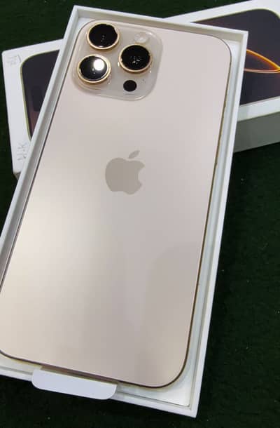 Apple iPhone 16 Pro Max minor doted 91% battery