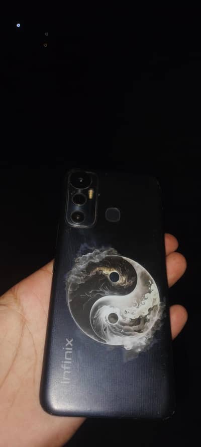 Infinix Hot 11