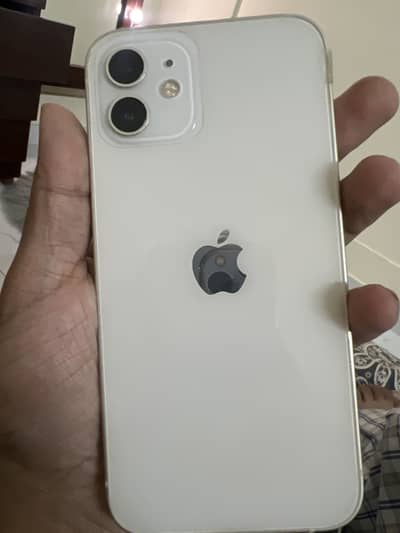 Apple iPhone 12